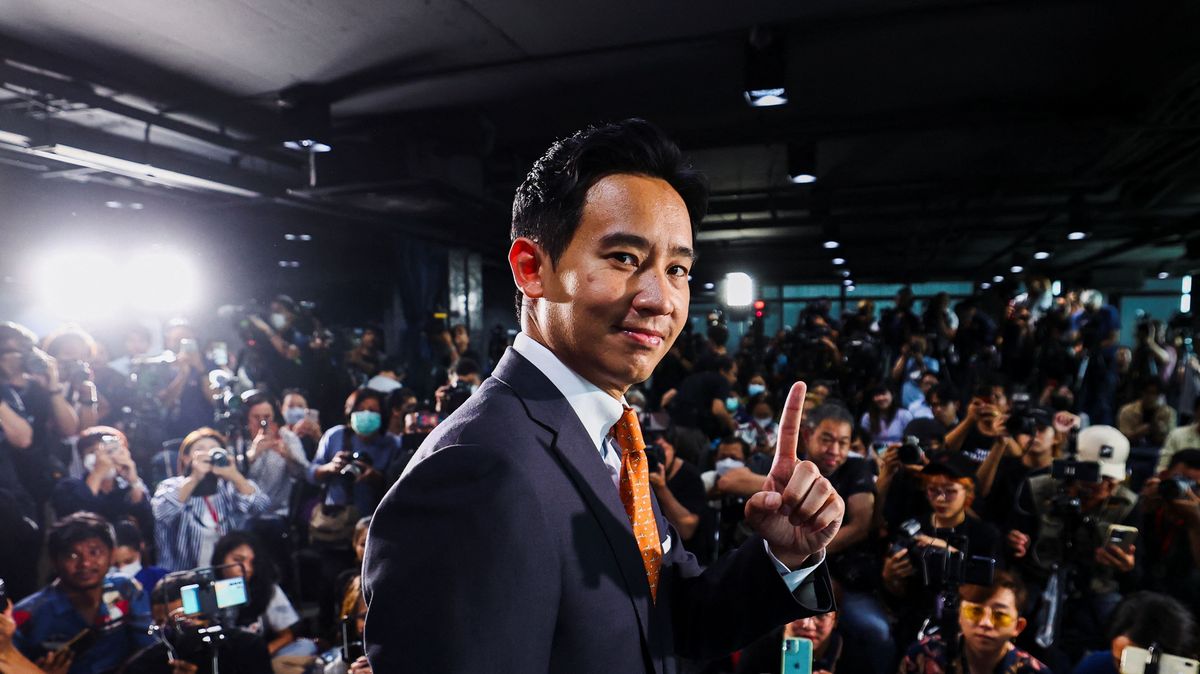 V Thajsku vyhrála liberální strana, chce omezit moc krále
